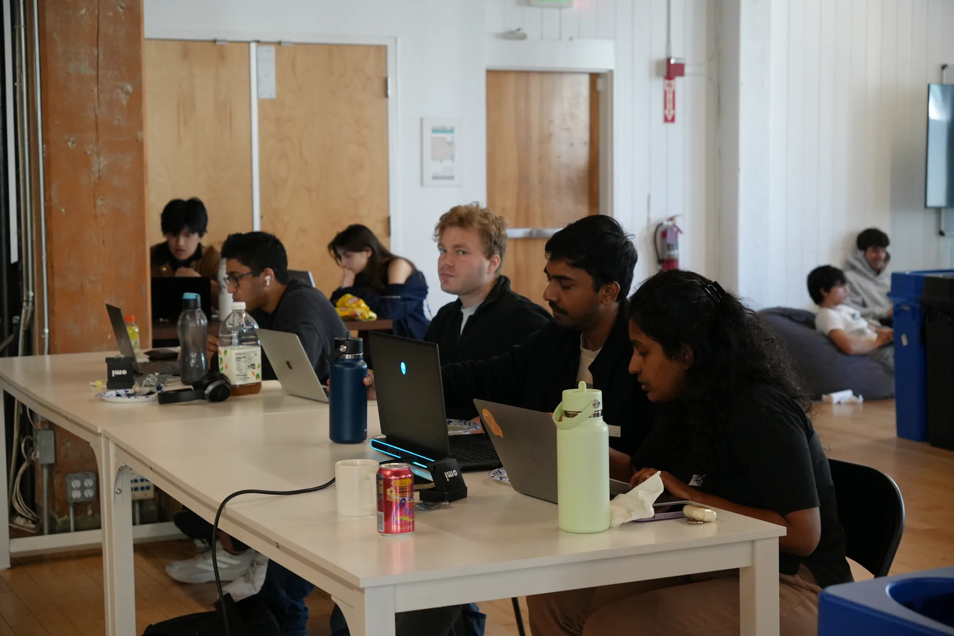 Droids Strike Back - Community photo